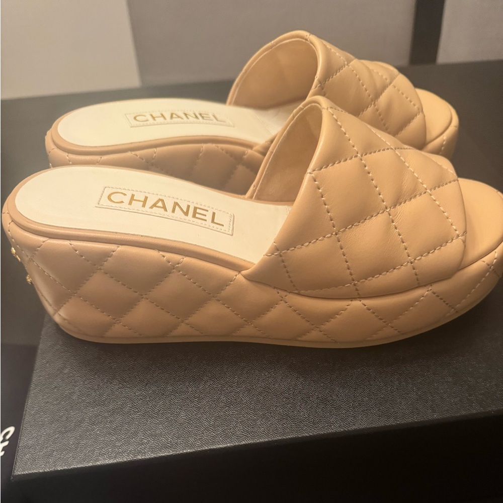 Chanel Tan Quilted Slides with Gold CC